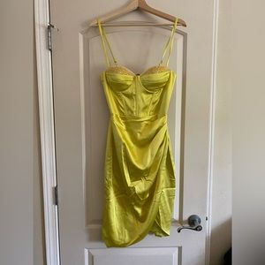Bella Barnet Satin Dress/ Rulia Lemon Satin Dress